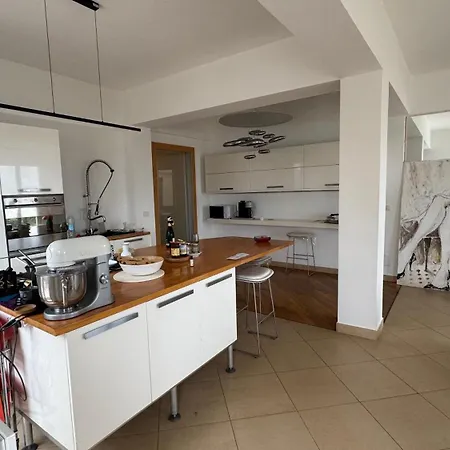 Nel Blu Apartment